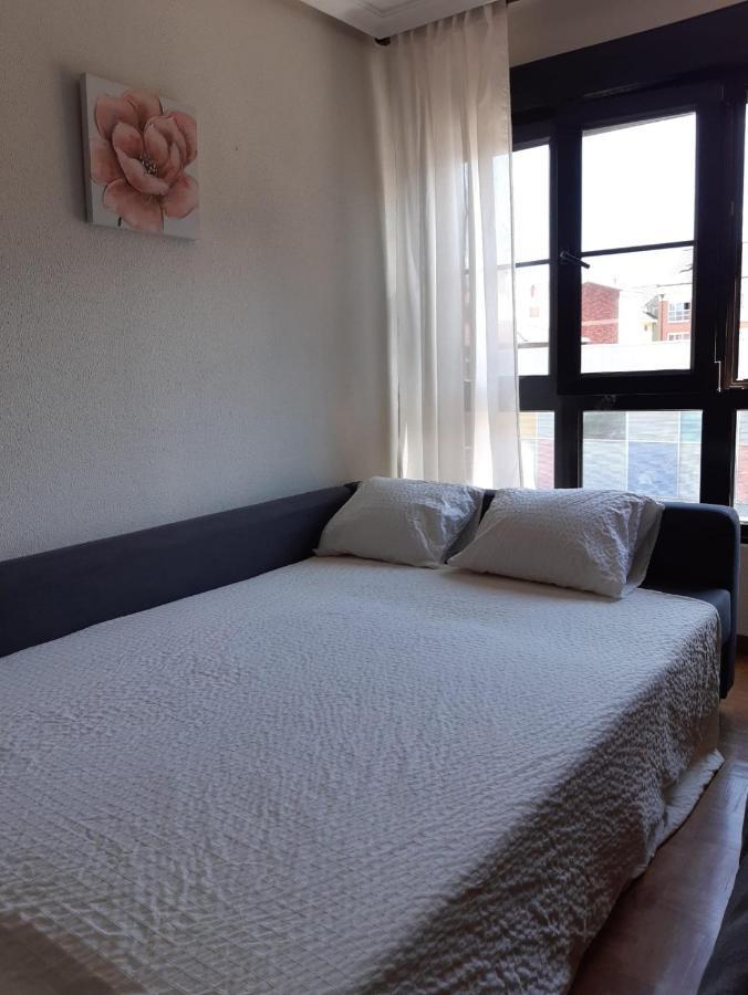Bonito Apartamento Céntrico y Luminoso Pola de Lena Exterior foto